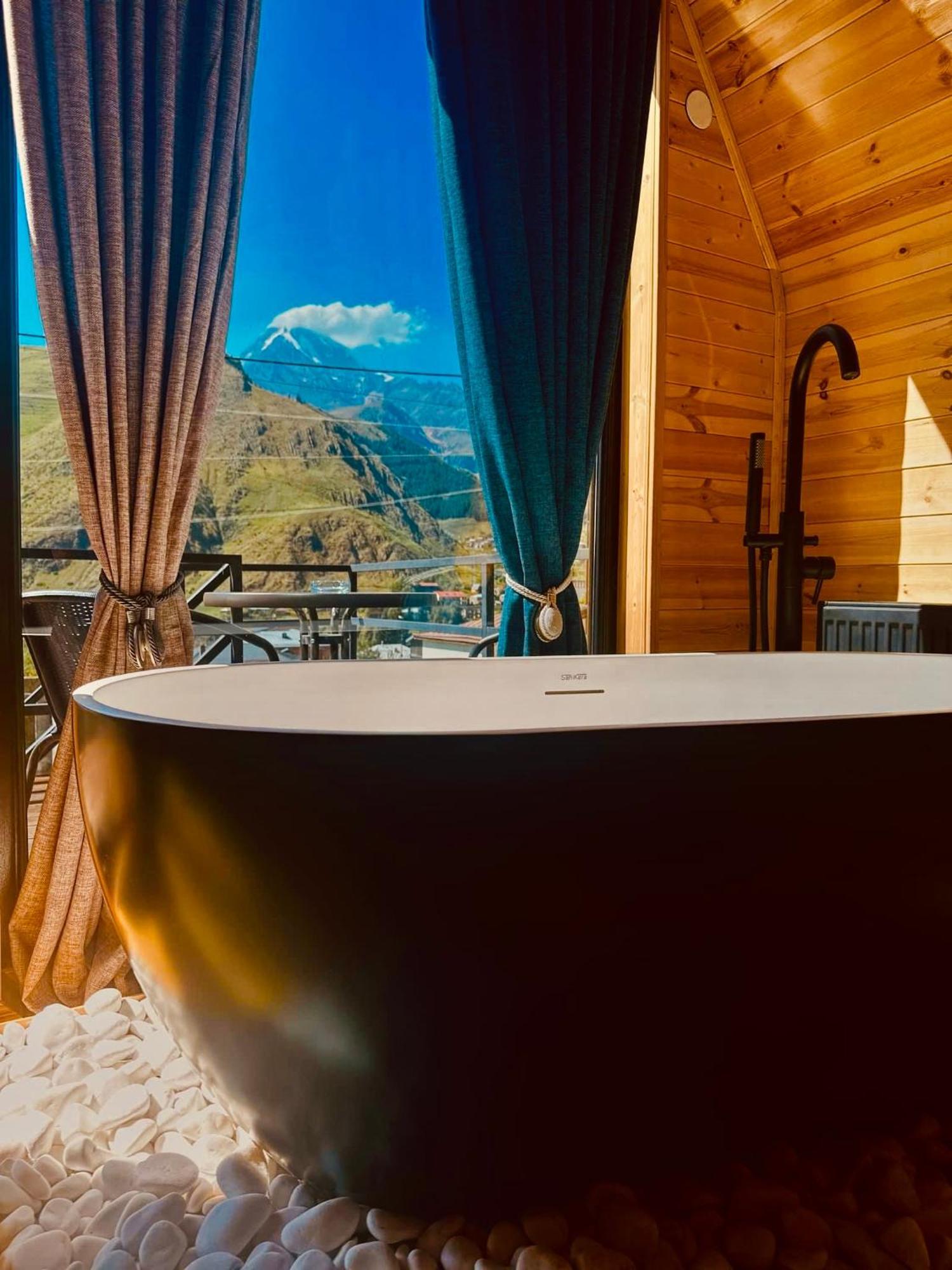 Edelweiss Cottage Kazbegi Zewnętrze zdjęcie