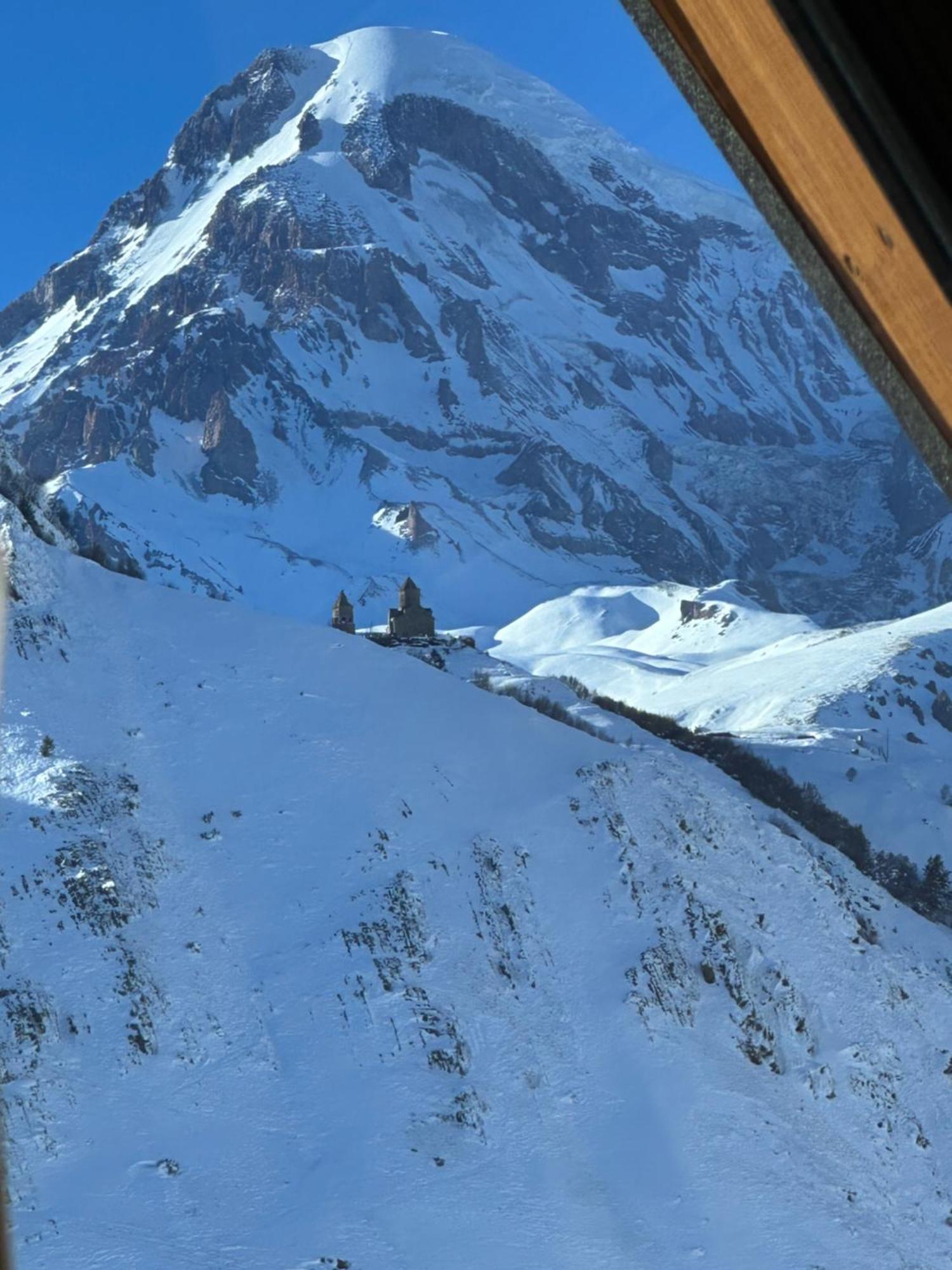 Edelweiss Cottage Kazbegi Zewnętrze zdjęcie