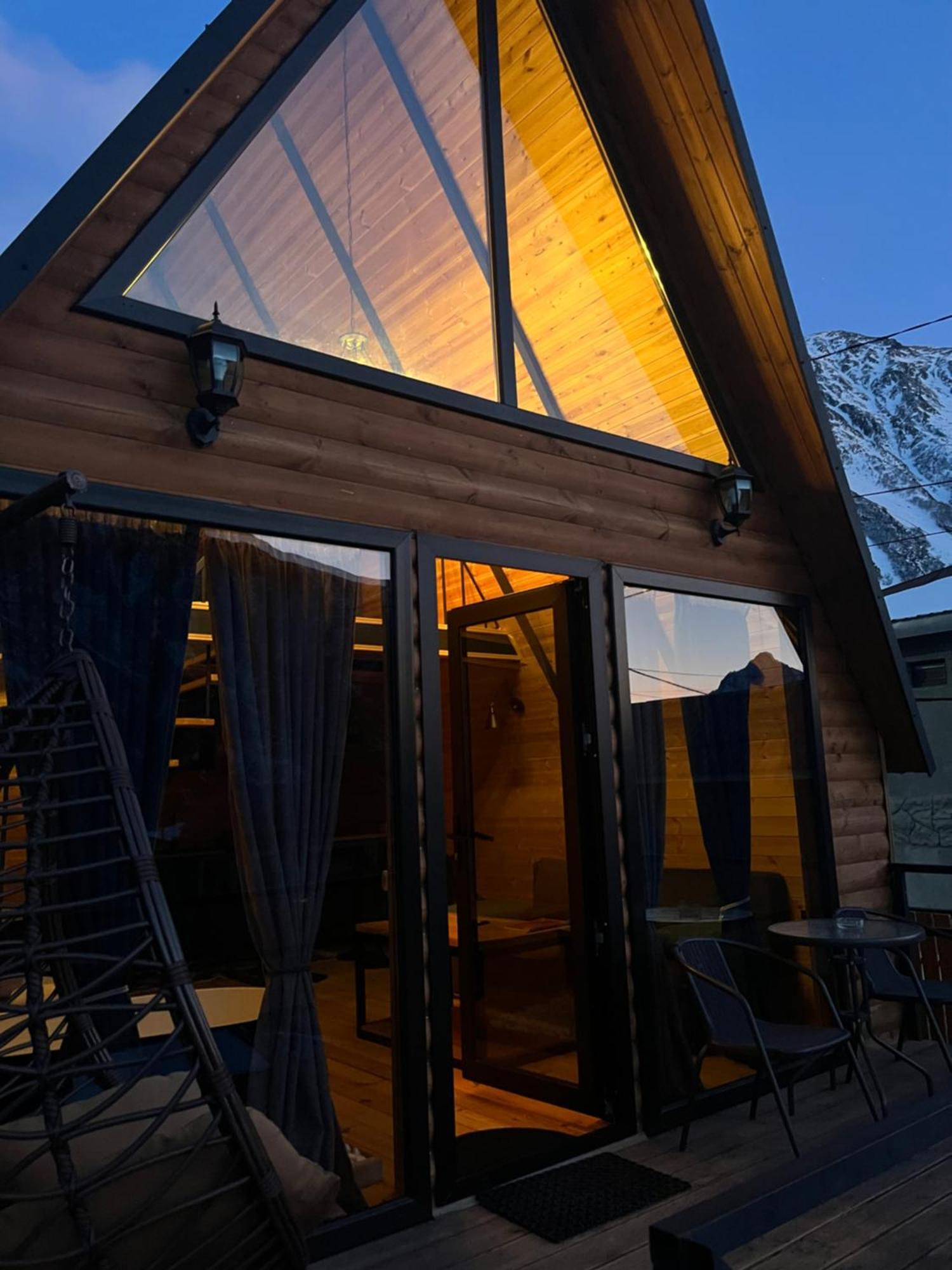 Edelweiss Cottage Kazbegi Zewnętrze zdjęcie